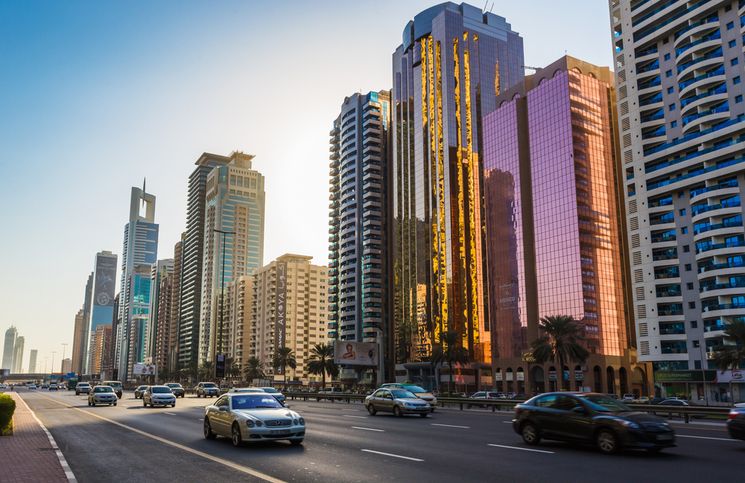 Dubai’de “Akıllı” Dijital Plakalar Kullanıma Sunulacak