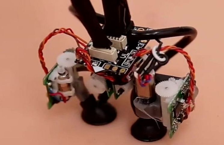 Cilt Kanseri Teşhisinde Yardımcı Olabilecek Yarı-Otonom Robotla Tanışın